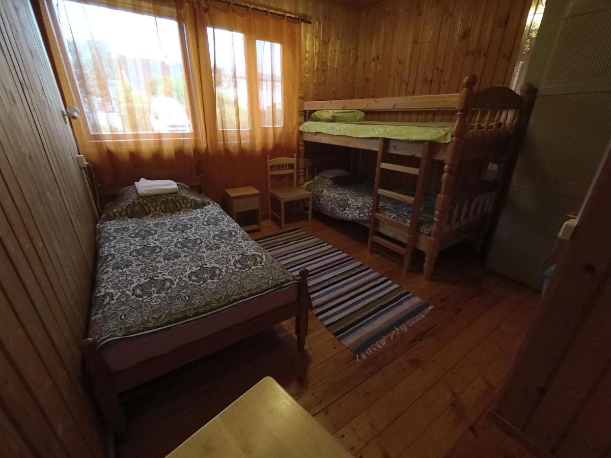 Hostel Laguun カラステ エクステリア 写真