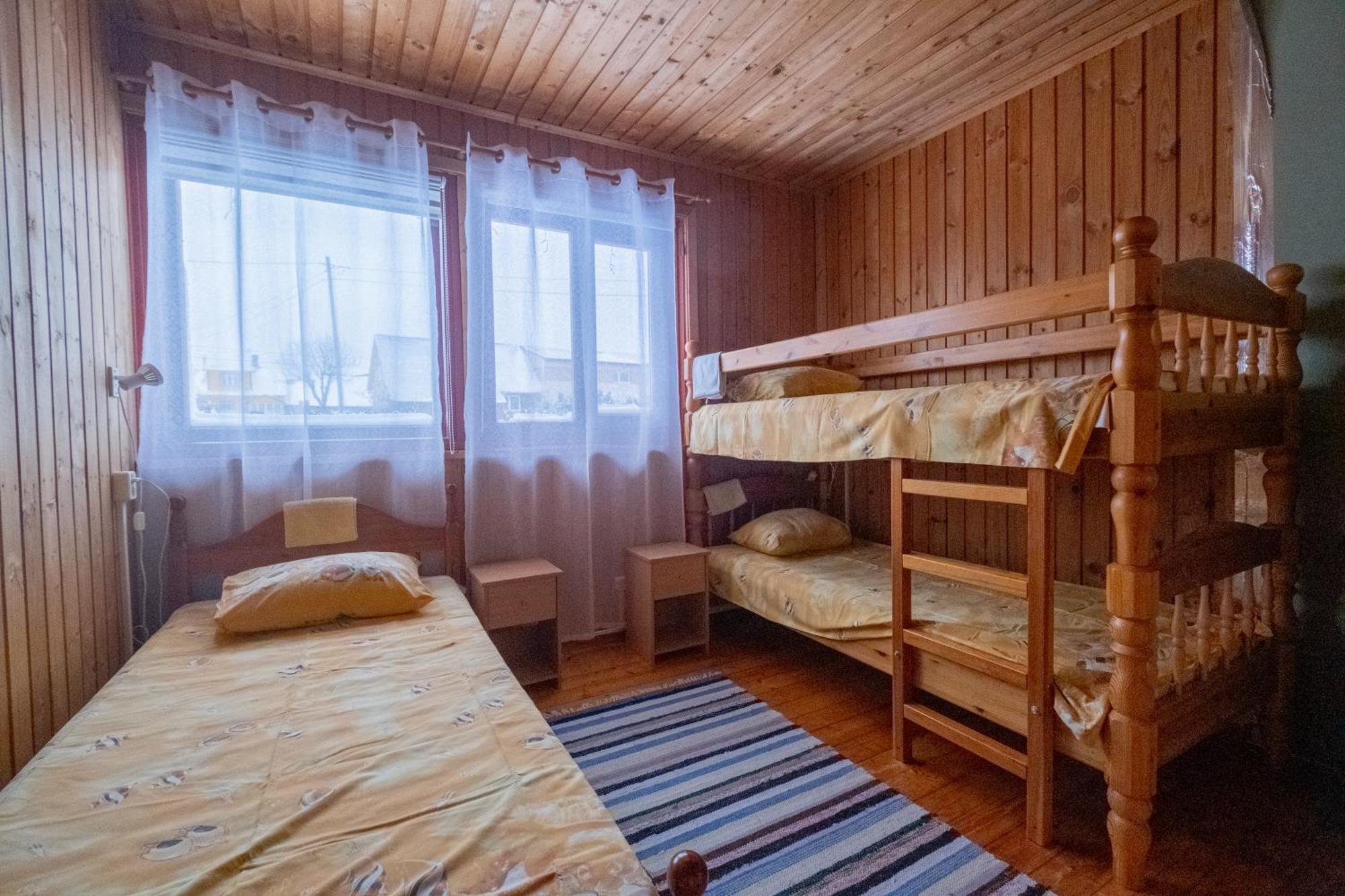 Hostel Laguun カラステ エクステリア 写真