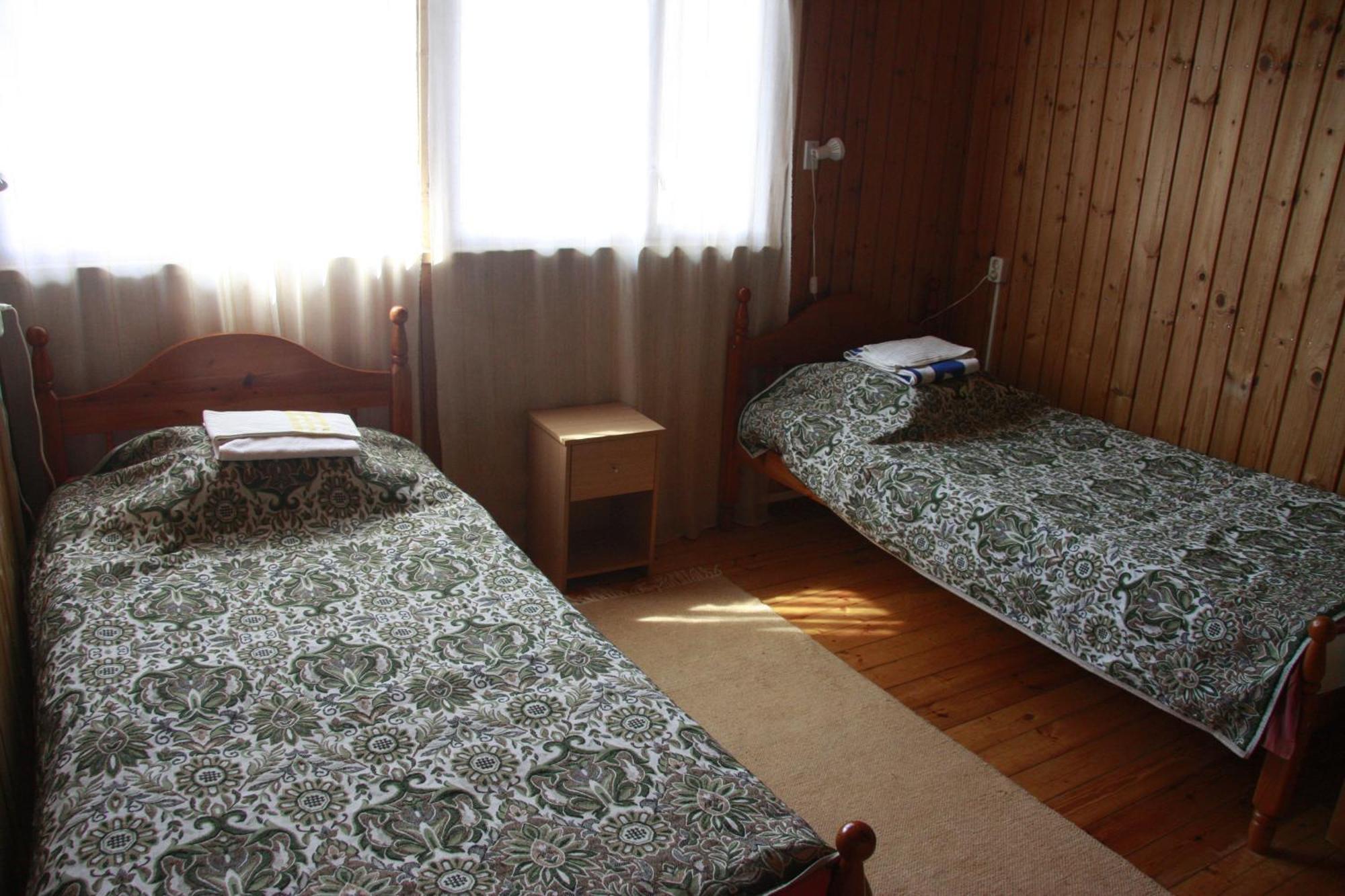 Hostel Laguun カラステ エクステリア 写真