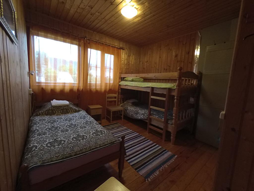 Hostel Laguun カラステ エクステリア 写真